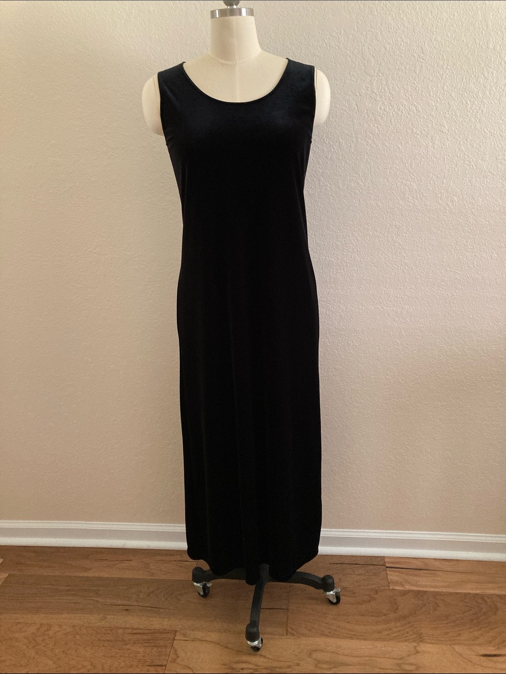 Chico's Black Sleeveless Maxi Dress